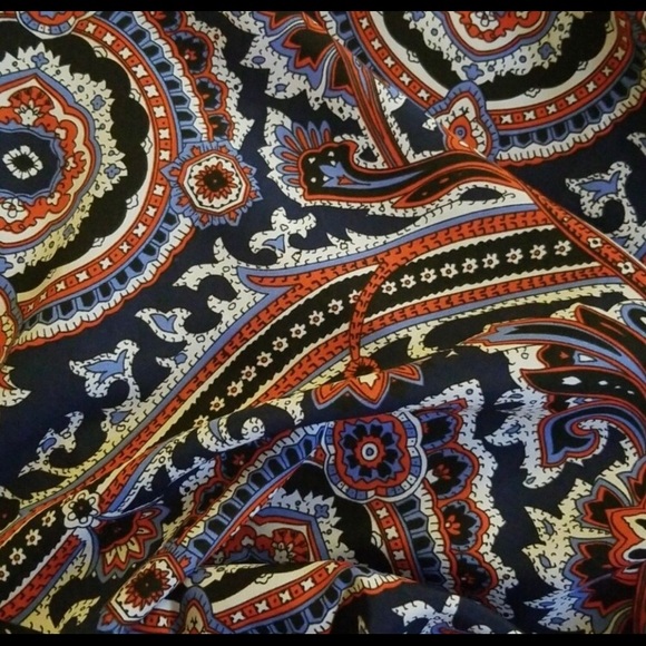 COPY - 😍Michael Kors multi color pattern blouse - Picture 6 of 6